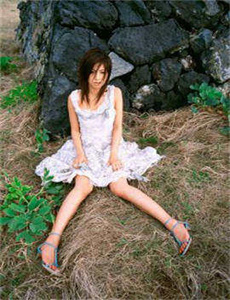 《和少妇邻居做爰伦理-梁婖婷快播》