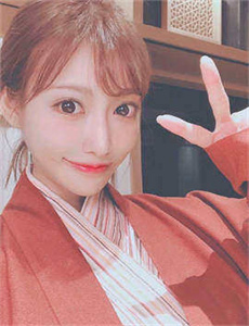《欧美成人免费在线观看-俄女子迪拜买香奈儿不让带回国》
