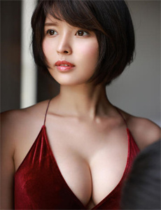 《草莓榴莲向日葵十八岁全微糖-《年轻护士2》完整》